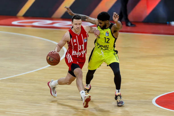 对于克雷伊 对于克雷伊